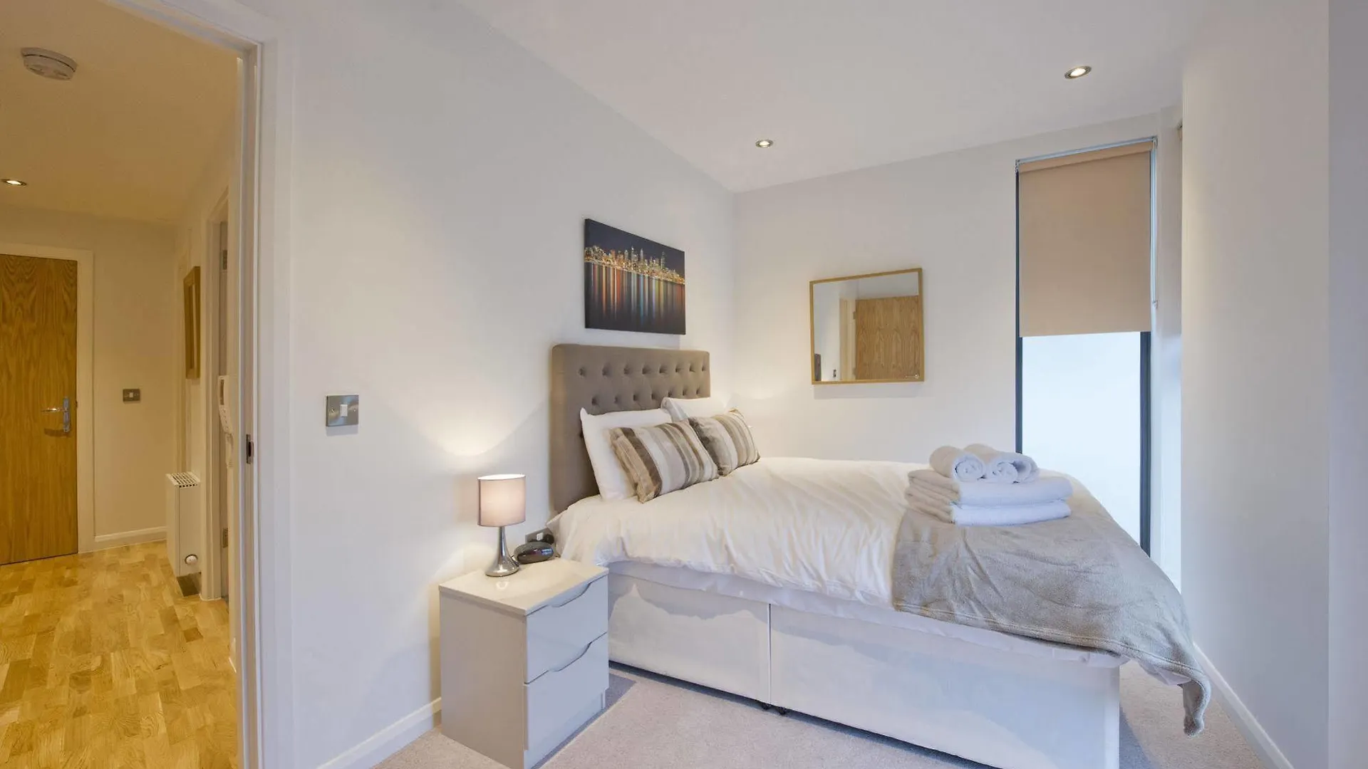 Tooley Street Apartments By Viridian Apartments London
